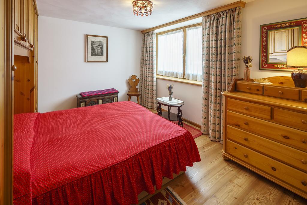 Villa Tullia - Stayincortina Cortina d'Ampezzo Exterior photo