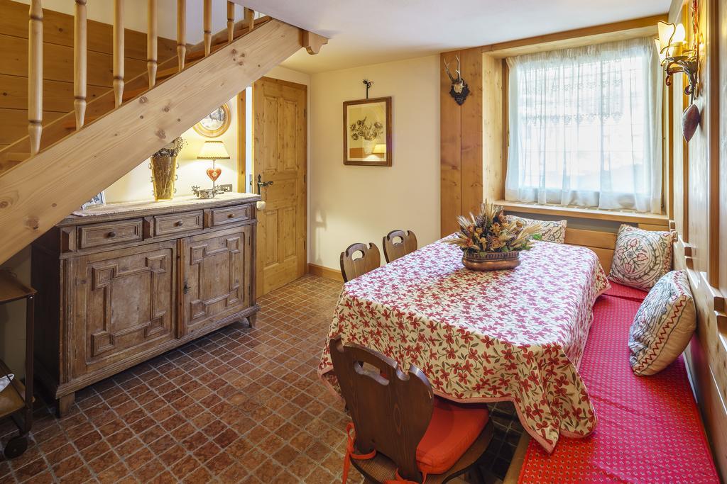 Villa Tullia - Stayincortina Cortina d'Ampezzo Exterior photo