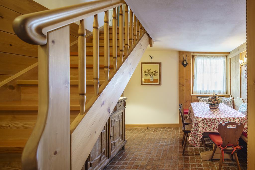Villa Tullia - Stayincortina Cortina d'Ampezzo Exterior photo